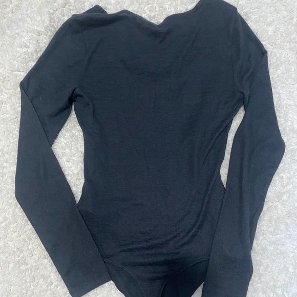 NWT Black Abercrombie Cross-Front Bodysuit - Picture 4 of 4